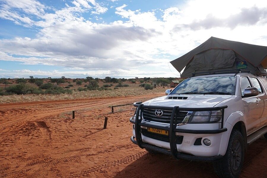 namibia-camping-toyota-hilux
